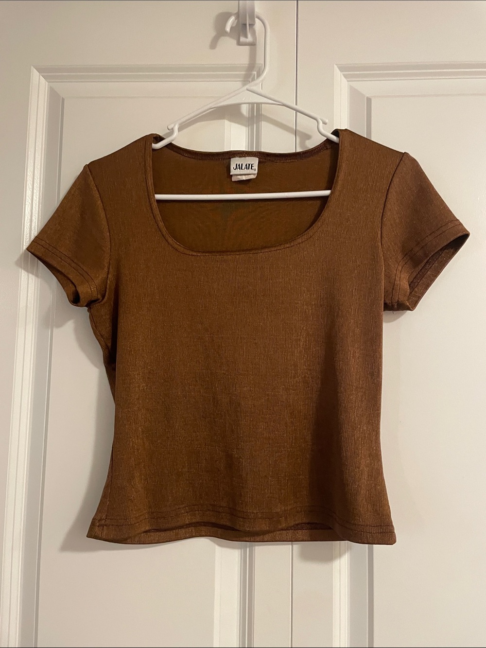 JALATE Women's Brown Scoop Neck Crop Top